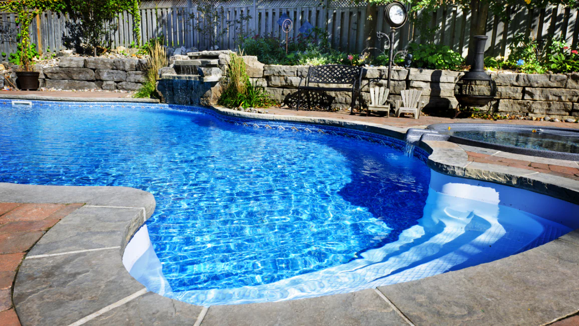 Luxury Pool Renovation & Remodeling (1)